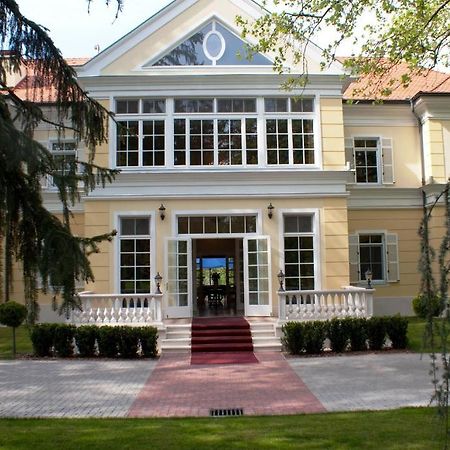 Chateau Visz Εξωτερικό φωτογραφία